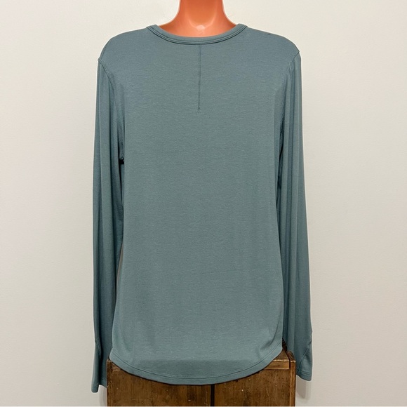 NWT Women's Lululemon Hold Tight Long Sleeve Top Everyday Lux Modern Classic - Picture 6 of 12